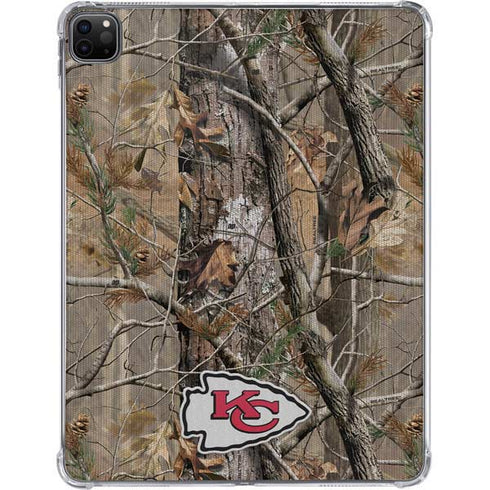 NFL Kansas City Chiefs Realtree AP Camo iPad Pro 11in (2024) Clear Case